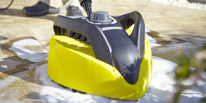 Patio cleaning T550