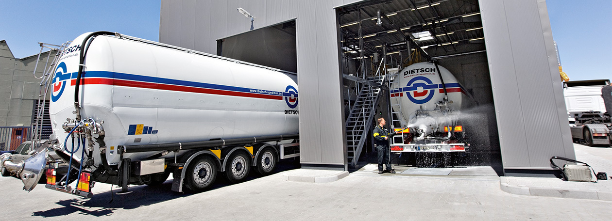 Container Cleaning header image