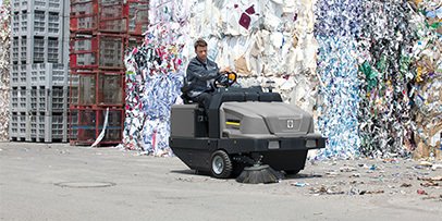 KM ride-on Sweeper 2