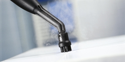 Steam cleaning individual crevices