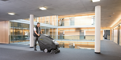 autolaveuse grandes surfaces